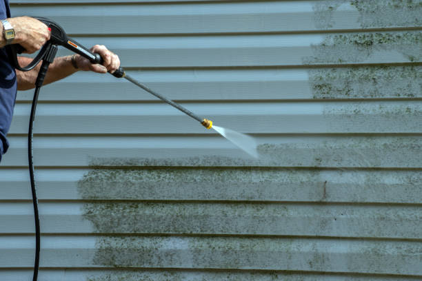 Best Animal Enclosure Cleaning  in Darien, GA